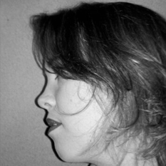 <b>Danielle Mingatos</b>