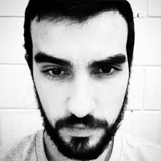 <b>Guilherme Bustamante</b> <br>Design Digital