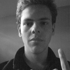 <b>Helder Rodrigues</b> <br>Engenharia de Computação