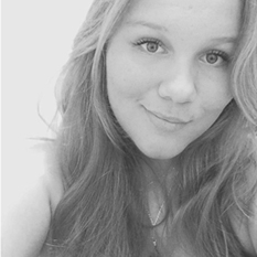 <b>Thais Hübsch</b> <br>Student at Senac <br>Brazil
